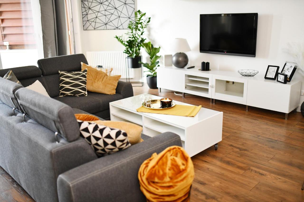Ciekawe Miejsce B Apartment Kolobrzeg Exterior photo